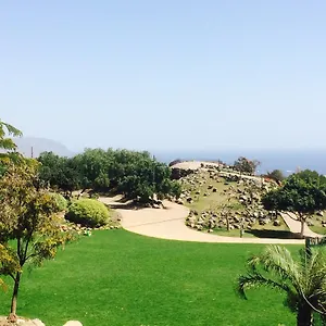 https://casa-miramar-santa-cruz-de-tenerife.in-canary-islands.com